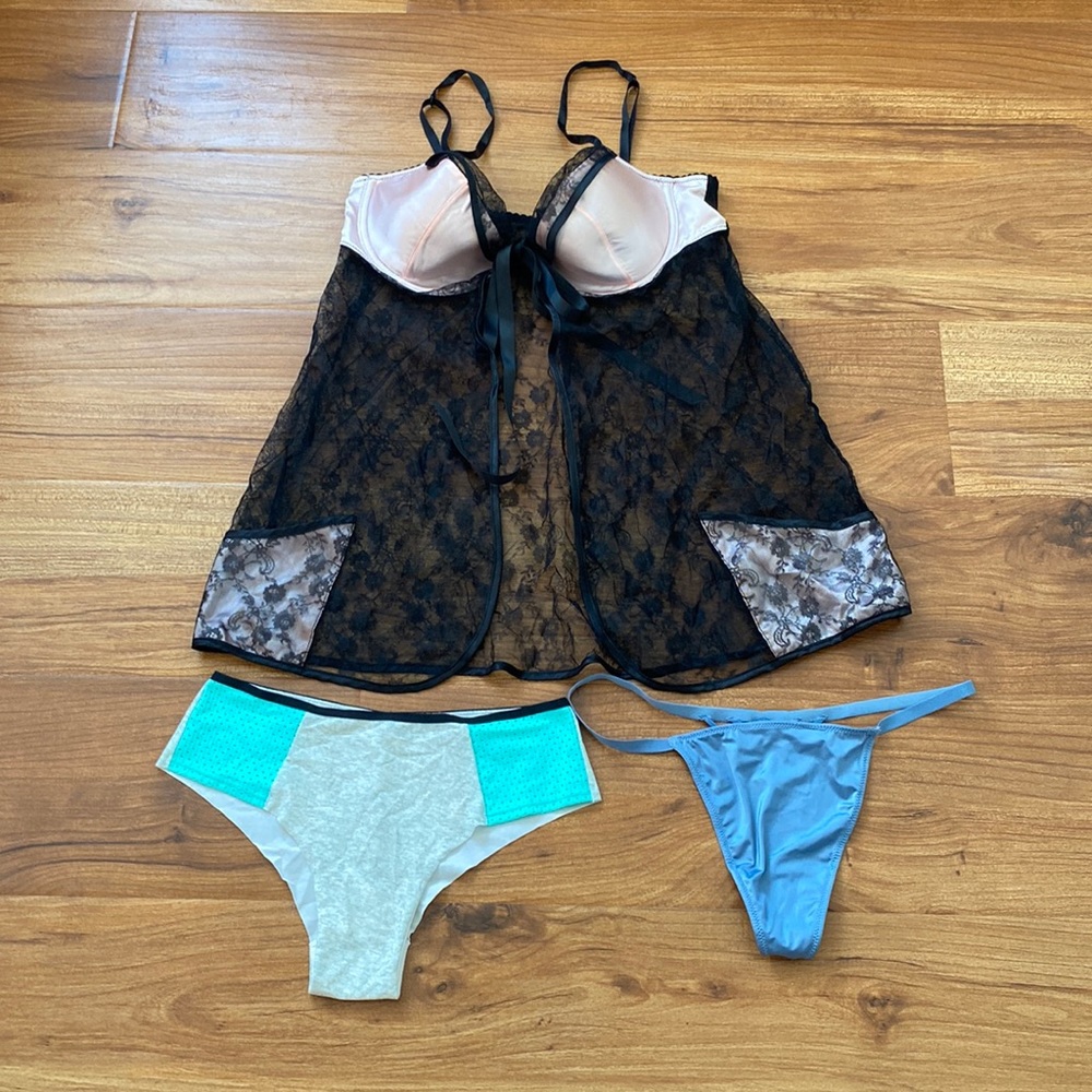 Victoria’s Secret bundle sale